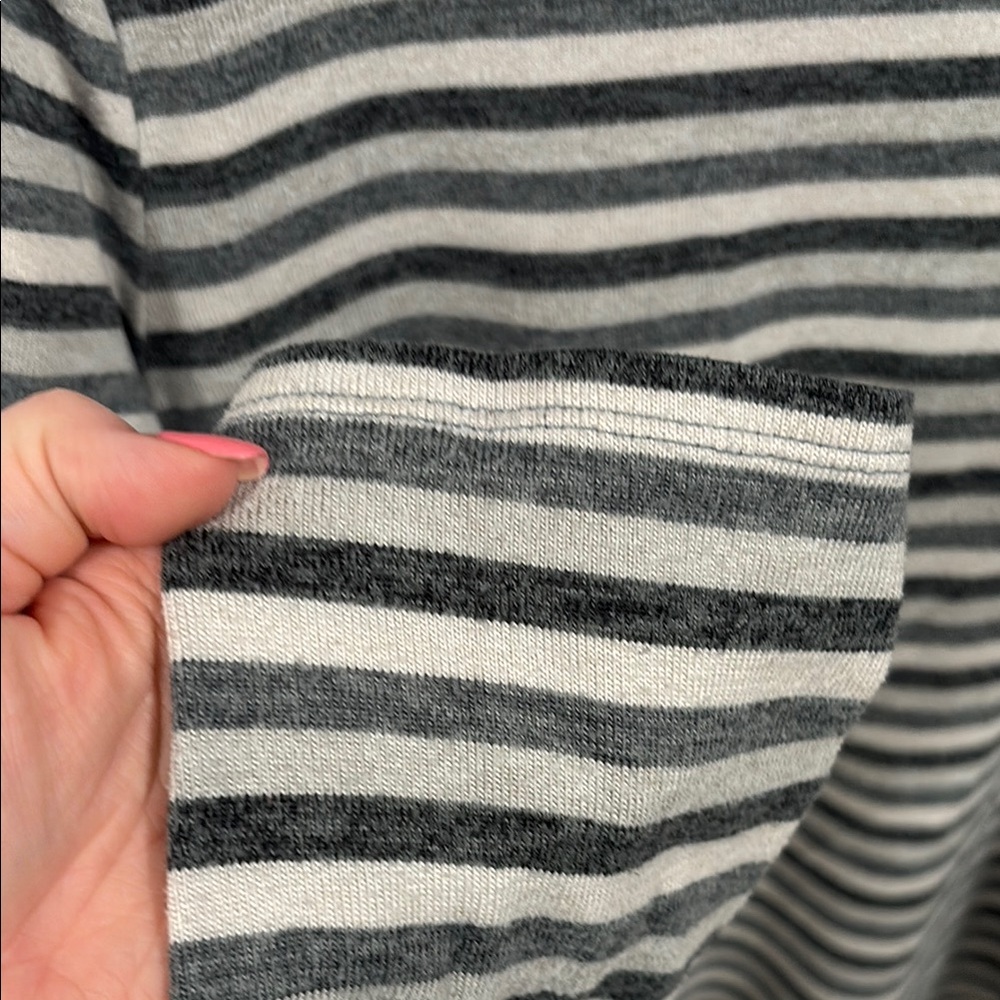 American eagle Long Sleeve Shirt - Picture 4 of 7